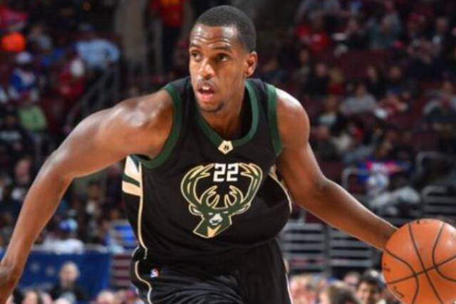 在其报道中 在其报道中