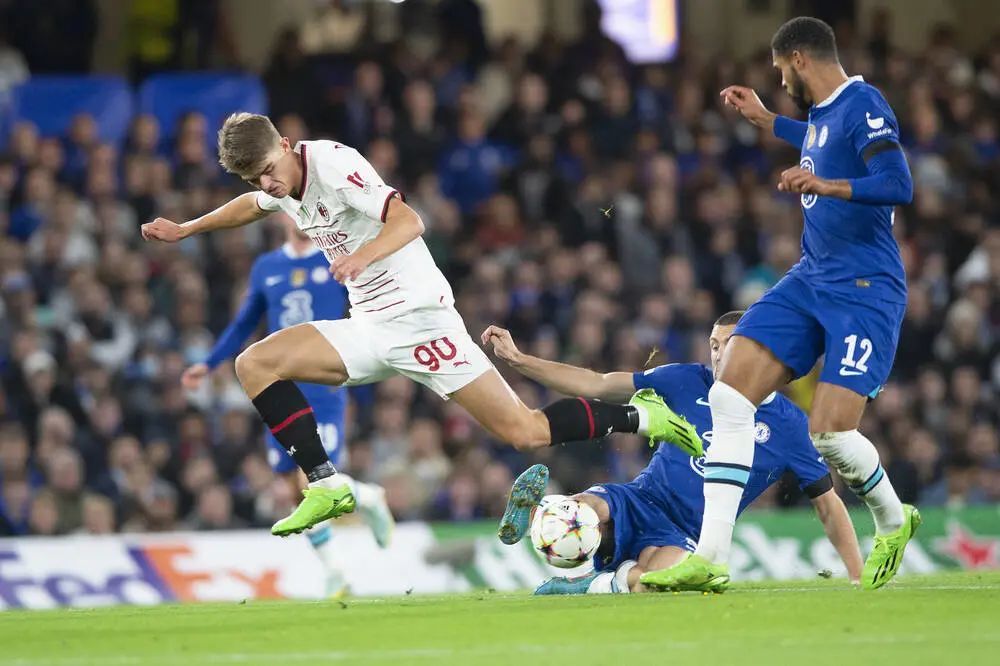 策略显得过 策略显得过