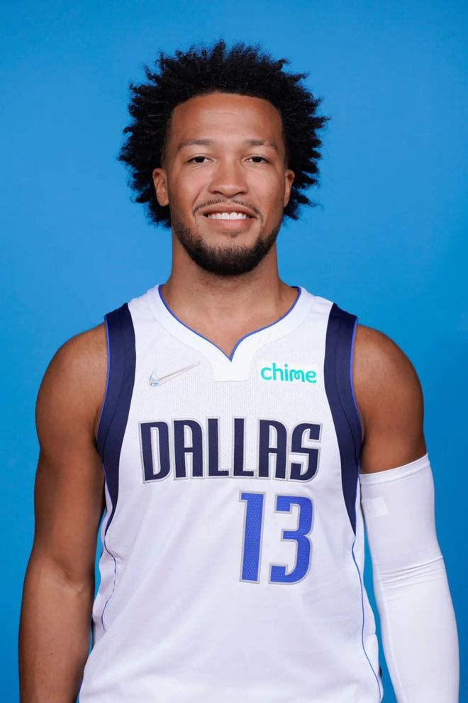 凭借其灵活 凭借其灵活