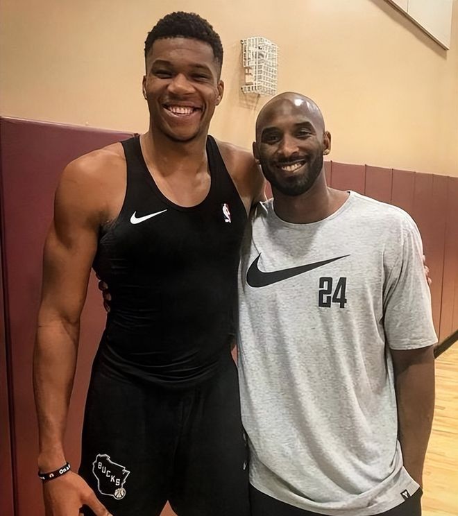 脱离或仅靠 脱离或仅靠