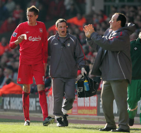 此时灰熊更 此时灰熊更